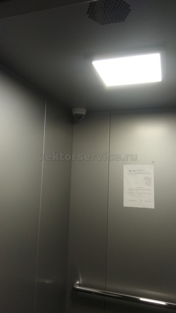 Монтаж IP-системы видеонаблюдения в лифтах. Красногорск. Камера в лифте